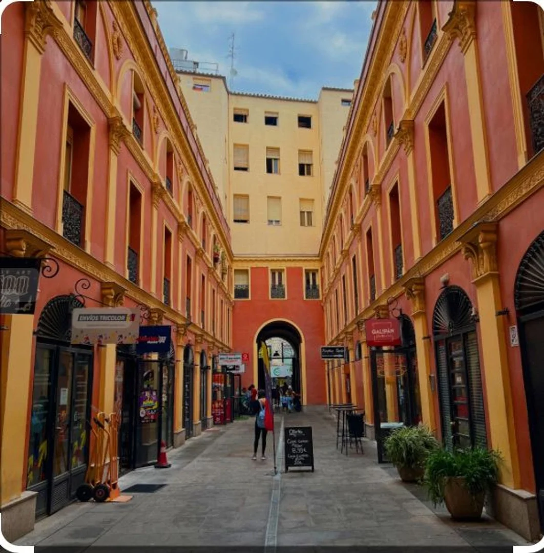 Piso en Calle de las Tres Cruces, 2 - Foto 2