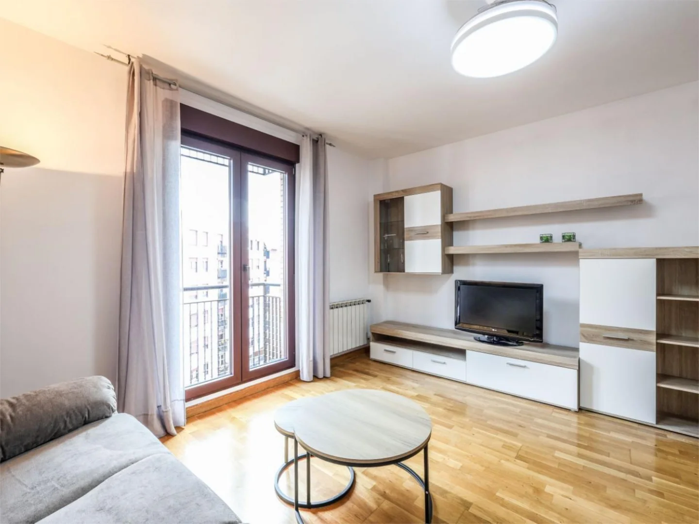 Piso en  Calle de Embajadores 146 - Foto 17