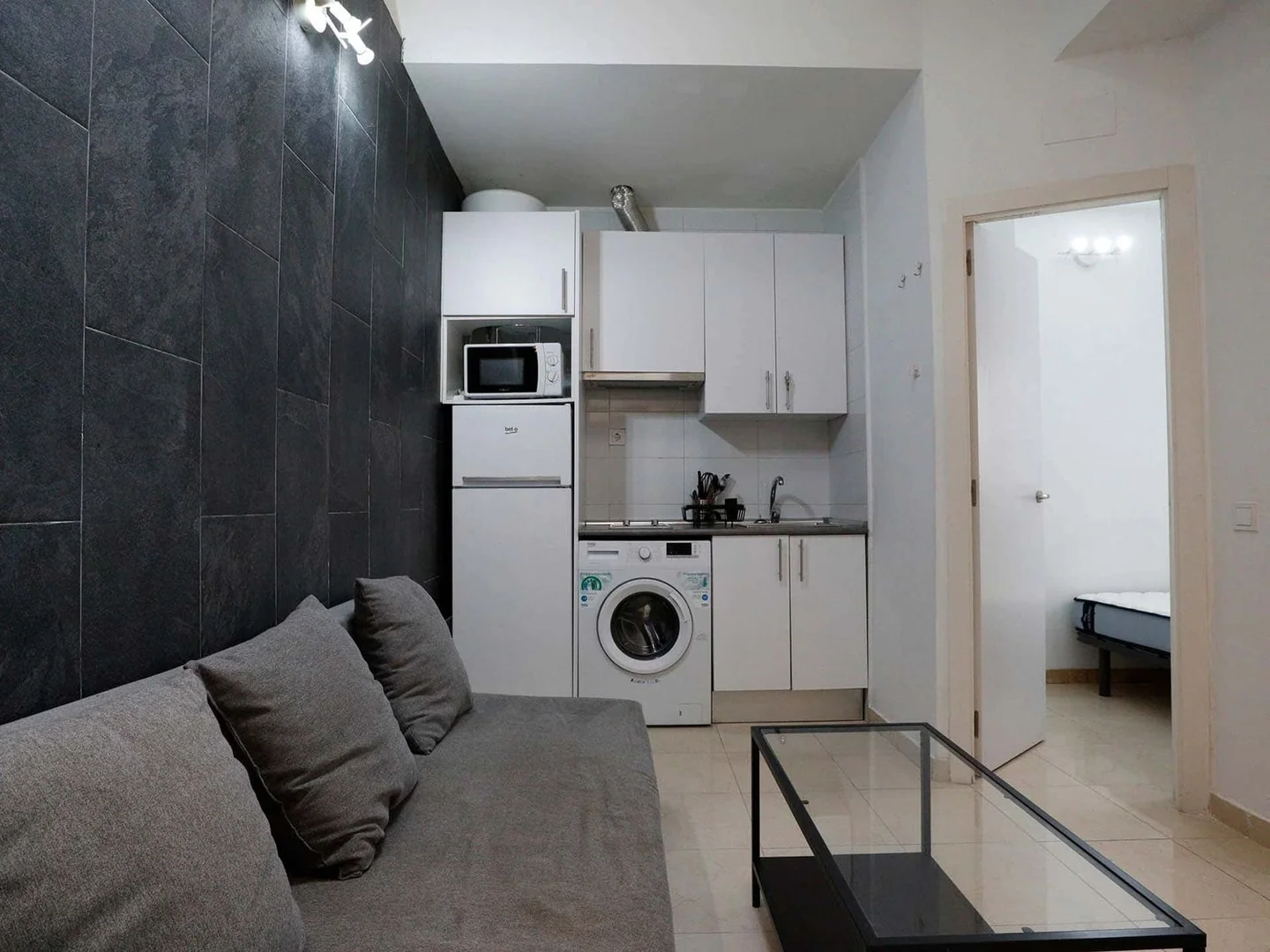 Piso en Calle Antonio Prieto s/n, Zofío - Foto 4