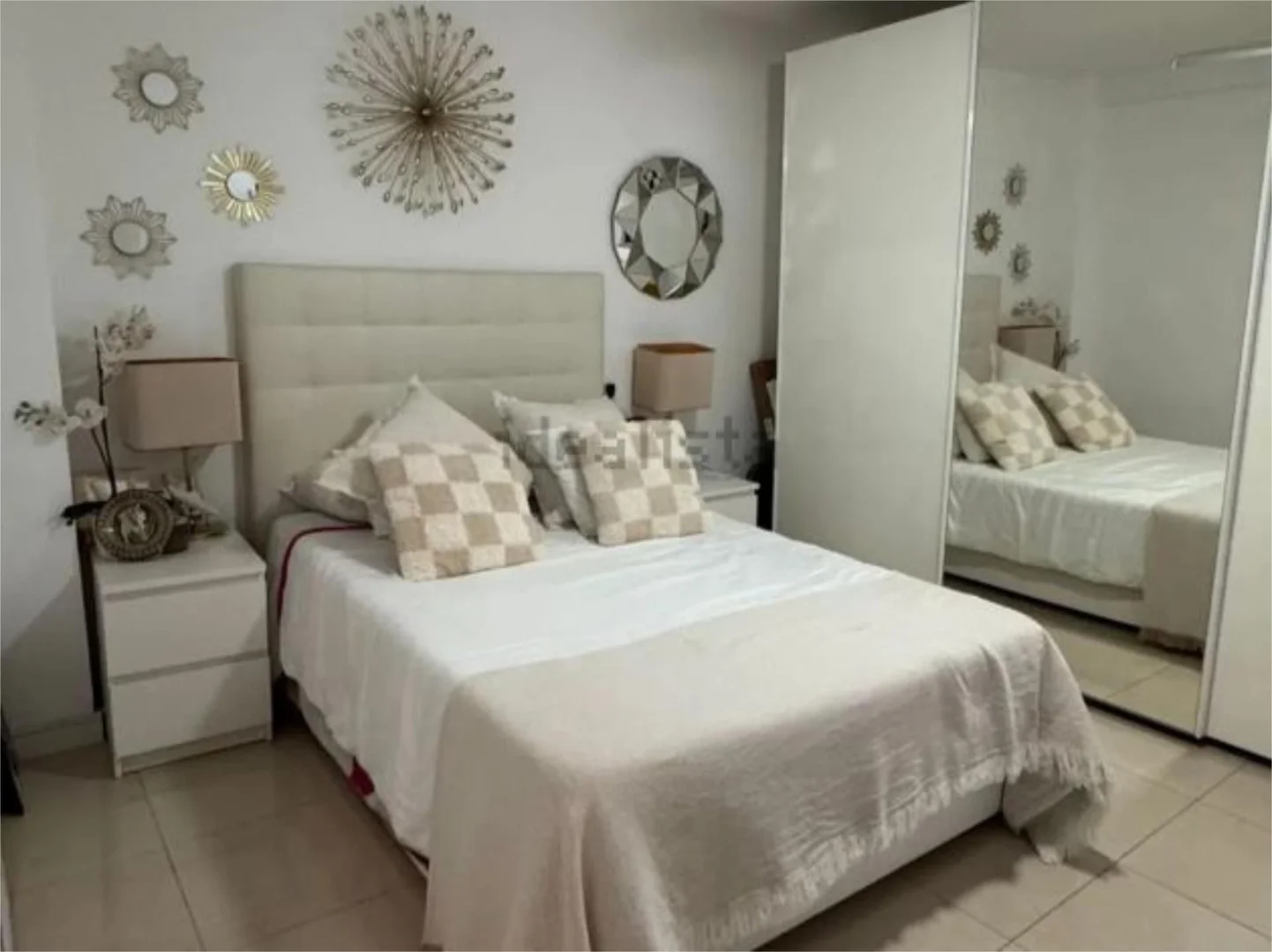 Piso en  Calle del Lago Constanza 85 - Foto 11