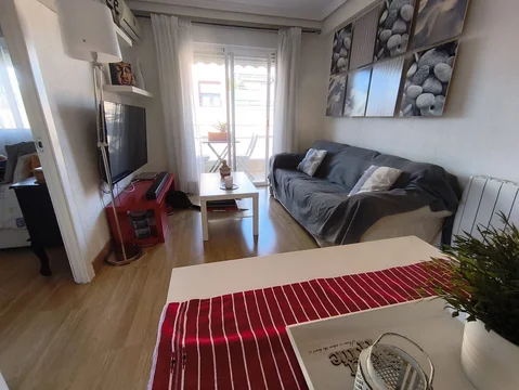 Piso en calle de Martinez Oviol, 25 - Foto 2