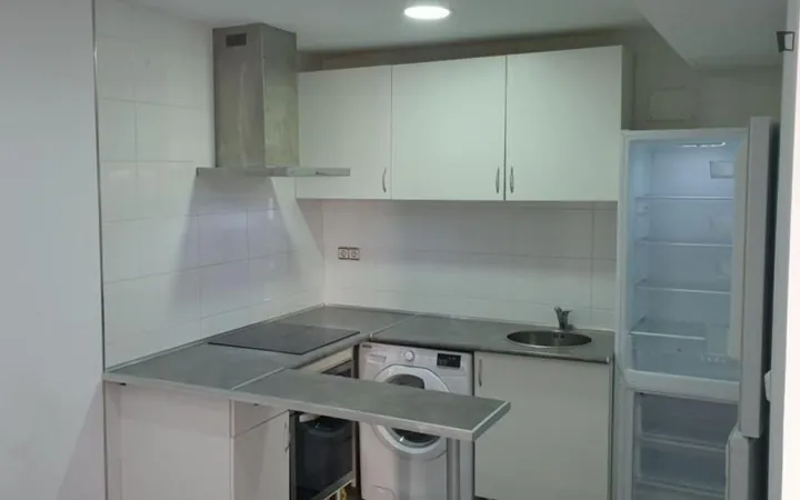 Piso en Travesía los Nueve, Valdeacederas - Foto 7