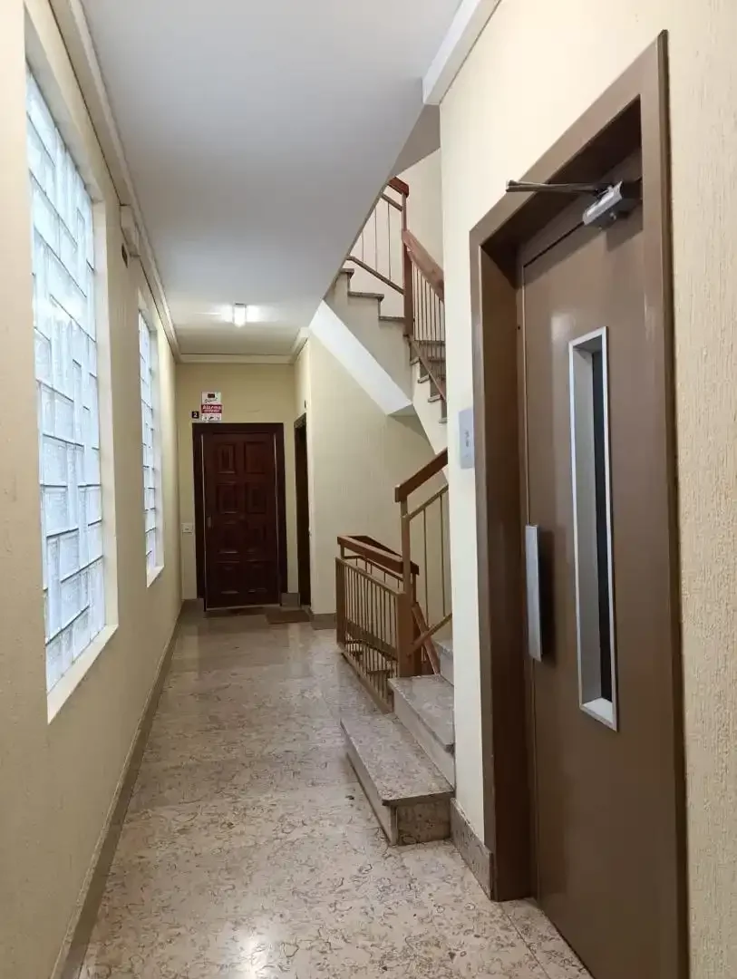 Piso en  Avinguda de la Mare de Déu de Montserrat 153 - Foto 8