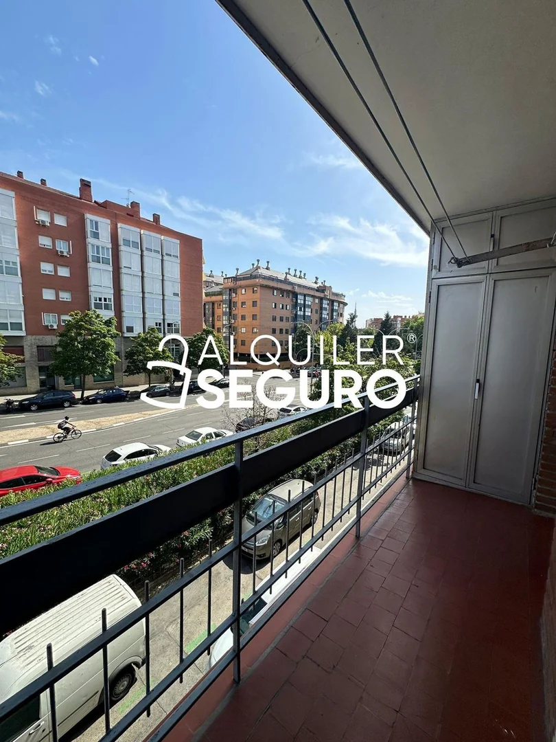 Piso en Calle de Francisco Villaespesa, Ventas - Foto 17