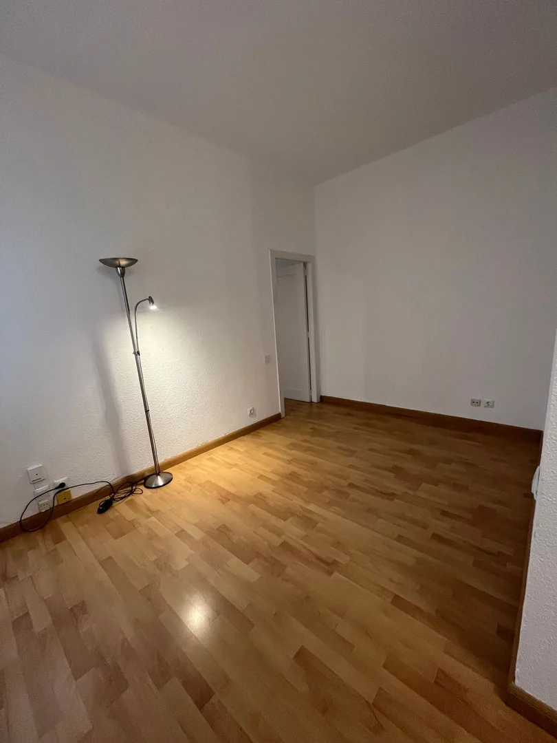 Piso en calle del Doctor Esquerdo, 130 - Foto 3