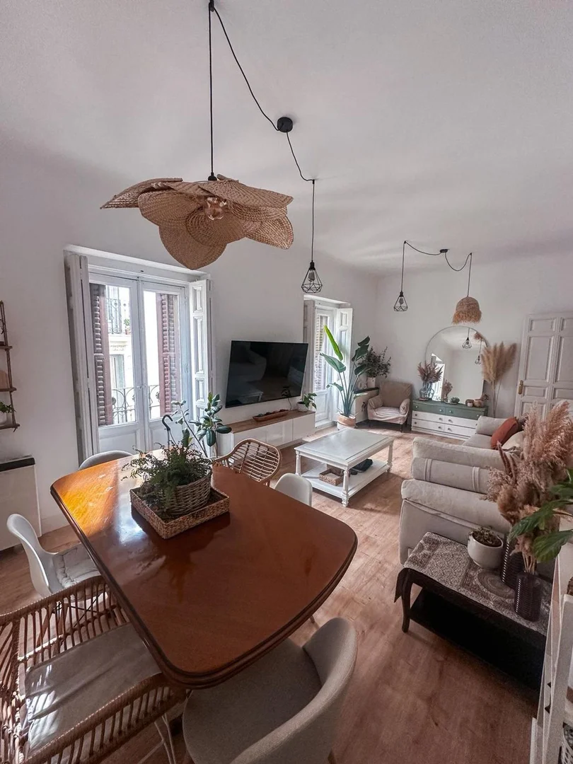 Piso en calle de San Bernardino, 7 - Foto 2