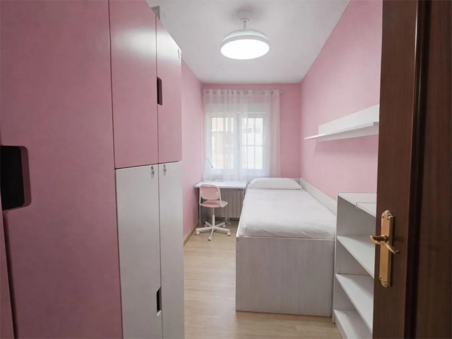 Piso en  Calle del Arroyo de la Media Legua 16 - Foto 24