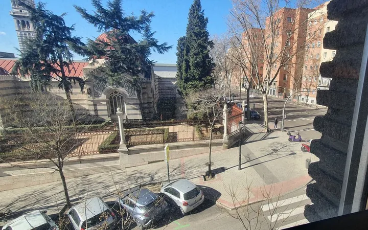 Piso en Paseo de la Reina Cristina, 6 - Foto 3