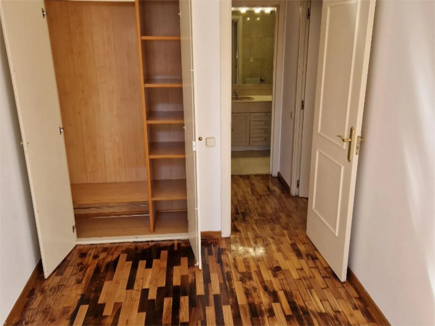 Piso en  Avenida de Machupichu 11 - Foto 7