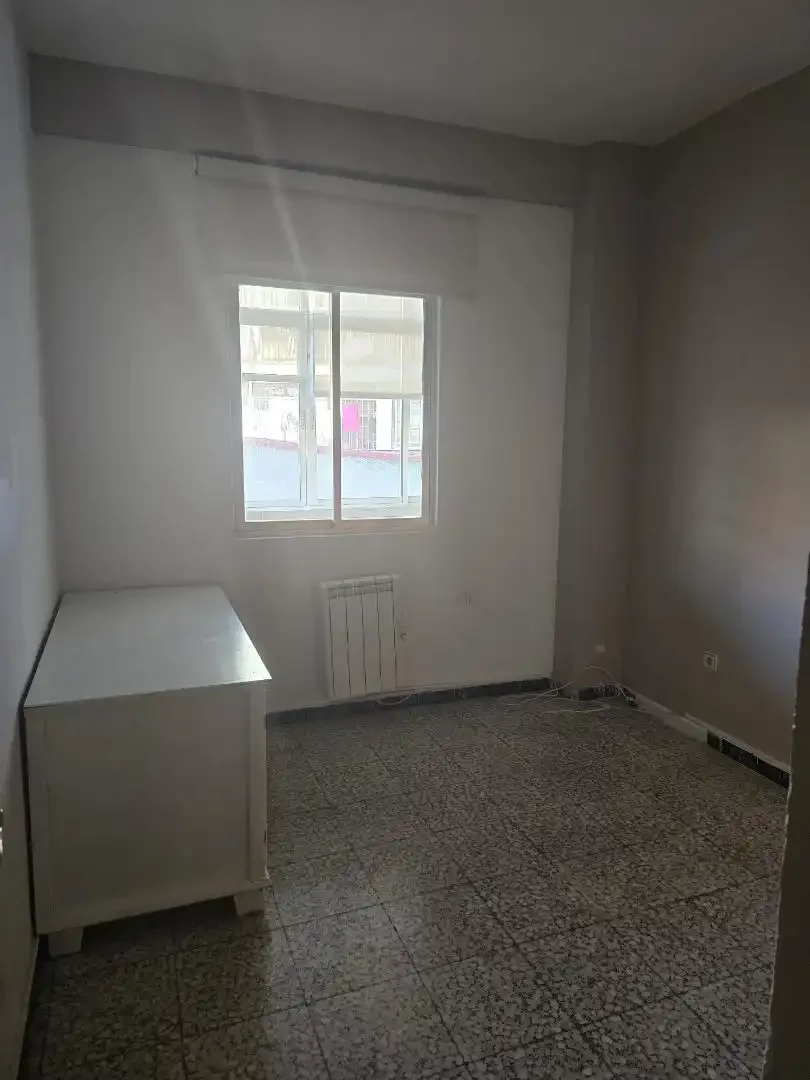 Piso en  Calle de la Chirimoya 13 - Foto 3
