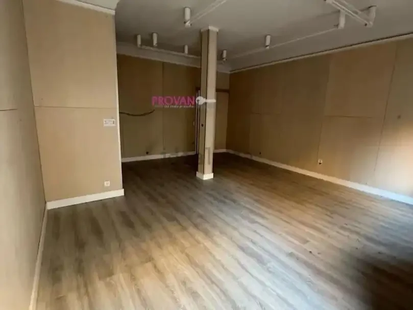 Local comercial en  Calle de Cavanilles 28 - Foto 4
