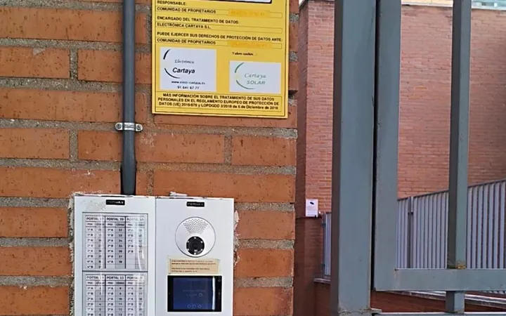 Piso en Calle del Ailanto, 31 - Foto 4