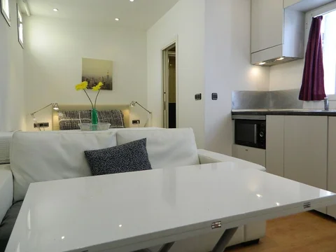 Estudio en calle de Santa Isabel, 25 - Foto 3