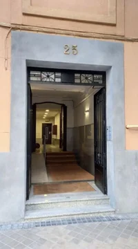 Piso en  Calle de Antonio Acuña 25 - Foto 2