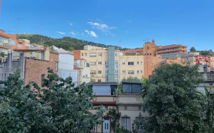 Piso en Avenida de la Mare de Déu de Montserrat, 186 - Foto 16