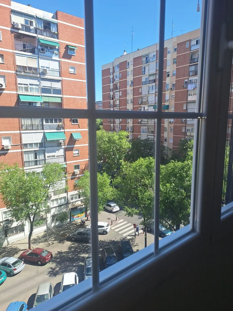 Piso en Calle de La Bañeza, 1 - Foto 10