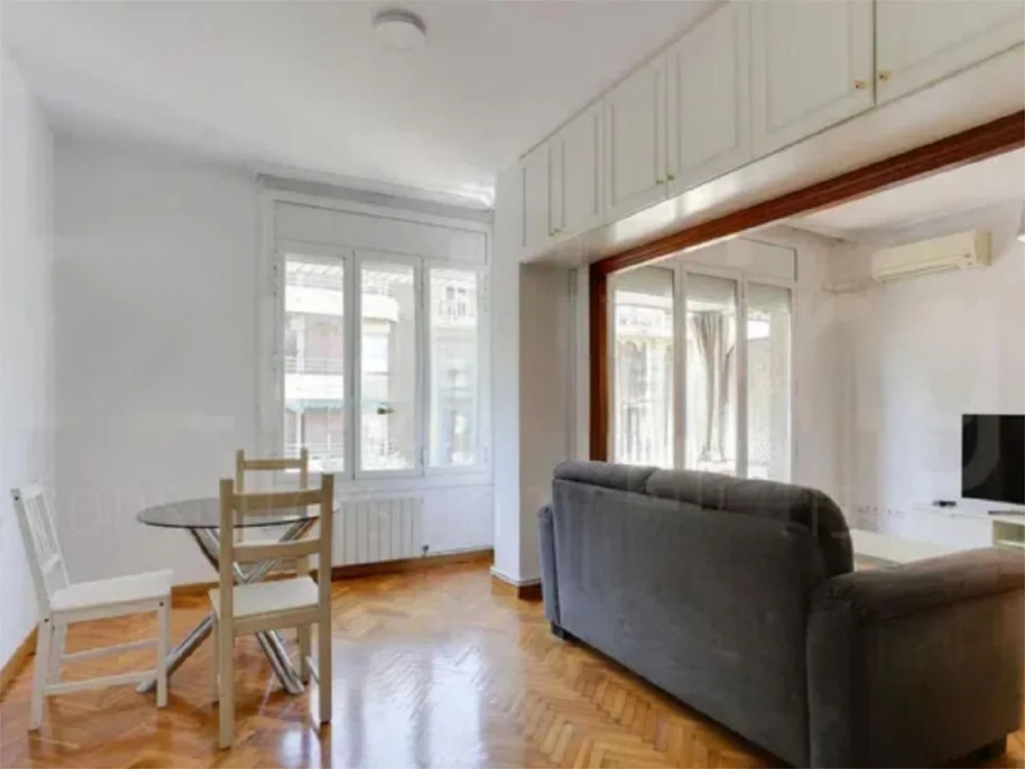 Piso en  Carrer de los Castillejos 298 - Foto 8