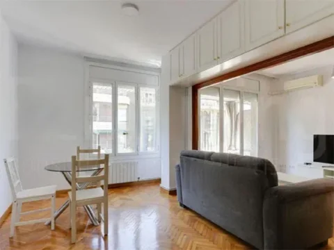 Piso en  Carrer de los Castillejos 298 - Foto 8