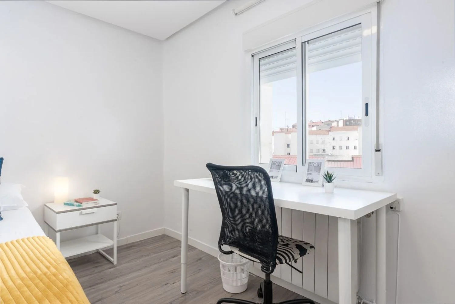 Piso en calle de Ofelia Nieto, 22 - Foto 3