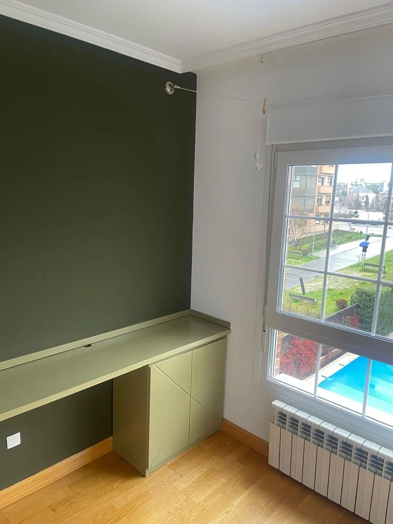 Piso en calle del Monasterio de Liébana, 2 - Foto 4