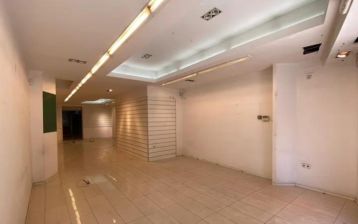 Local en Calle de la Constitució, 130, La Bordeta - Foto 3