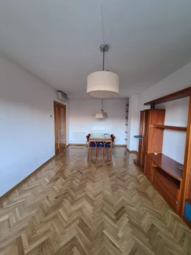 Piso en calle de María Sevilla Diago, 38 - Foto 2