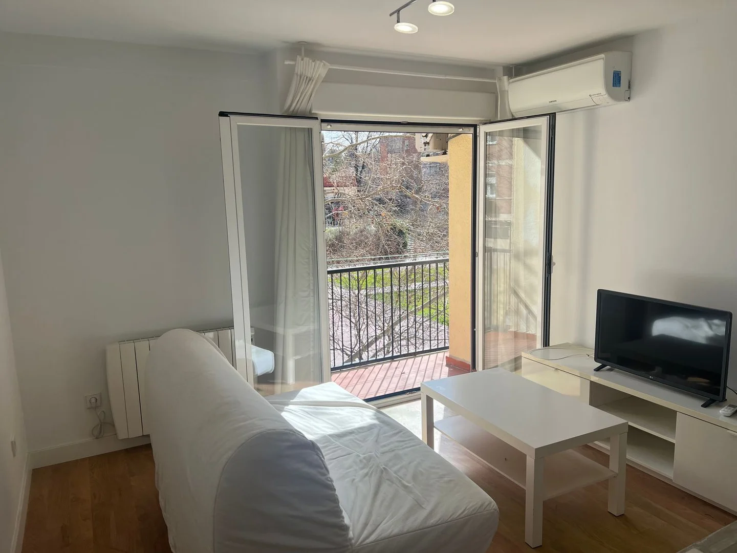 Piso en plaza de Arteijo, 11 - Foto 1