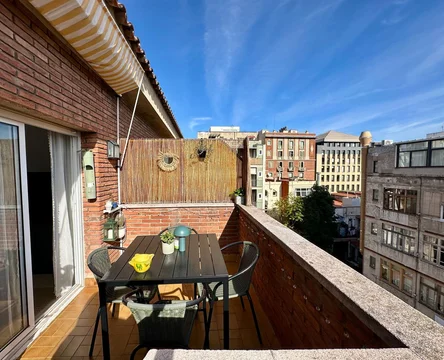 Ático en plaza de Narcís Oller, 4 - Foto 2