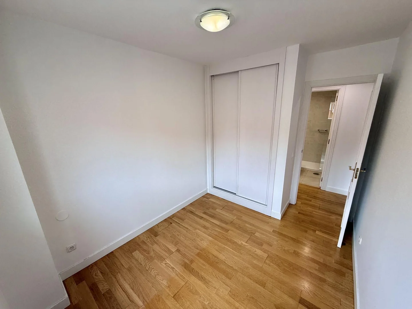 Piso en  Calle de María Tubau 17H - Foto 16