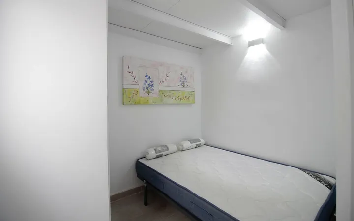 Piso en Calle de Santoña, Zofío - Foto 19