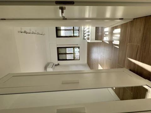 Piso en  Calle de Cuart de Poblet 35 - Foto 4