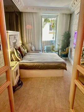 Piso en calle del Caballero de Gracia, 18 - Foto 2