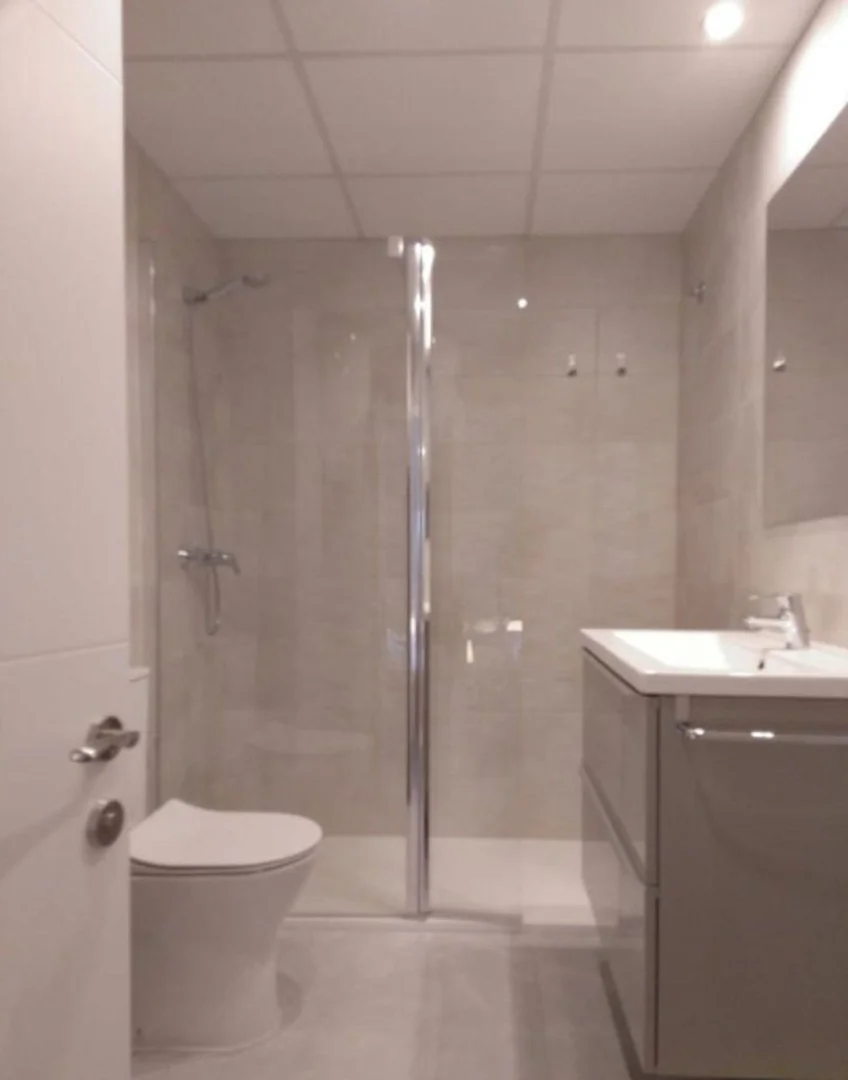 Piso en pleno centro del barrio de Ruzafa - Foto 5