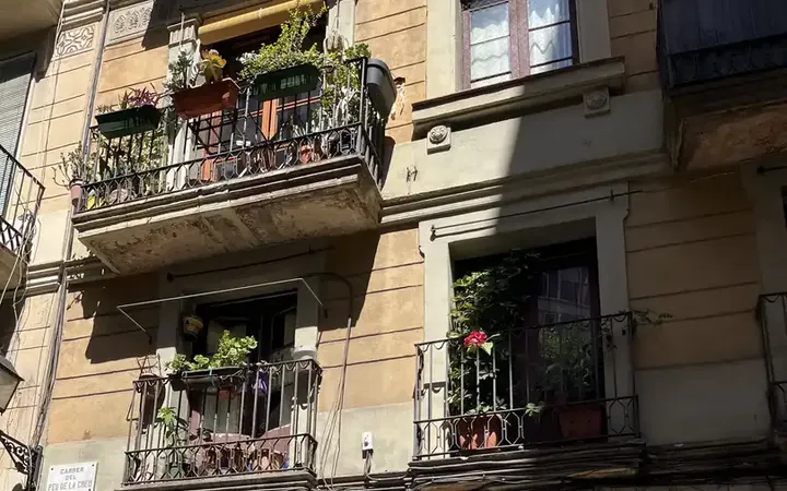 Piso en  Carrer del Peu de la Creu 32 - Foto 2