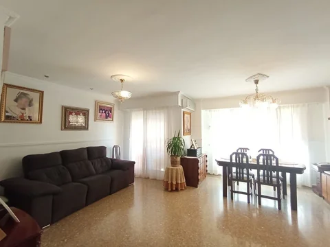 Piso en Barrio Ciutat Jardí - Foto 13