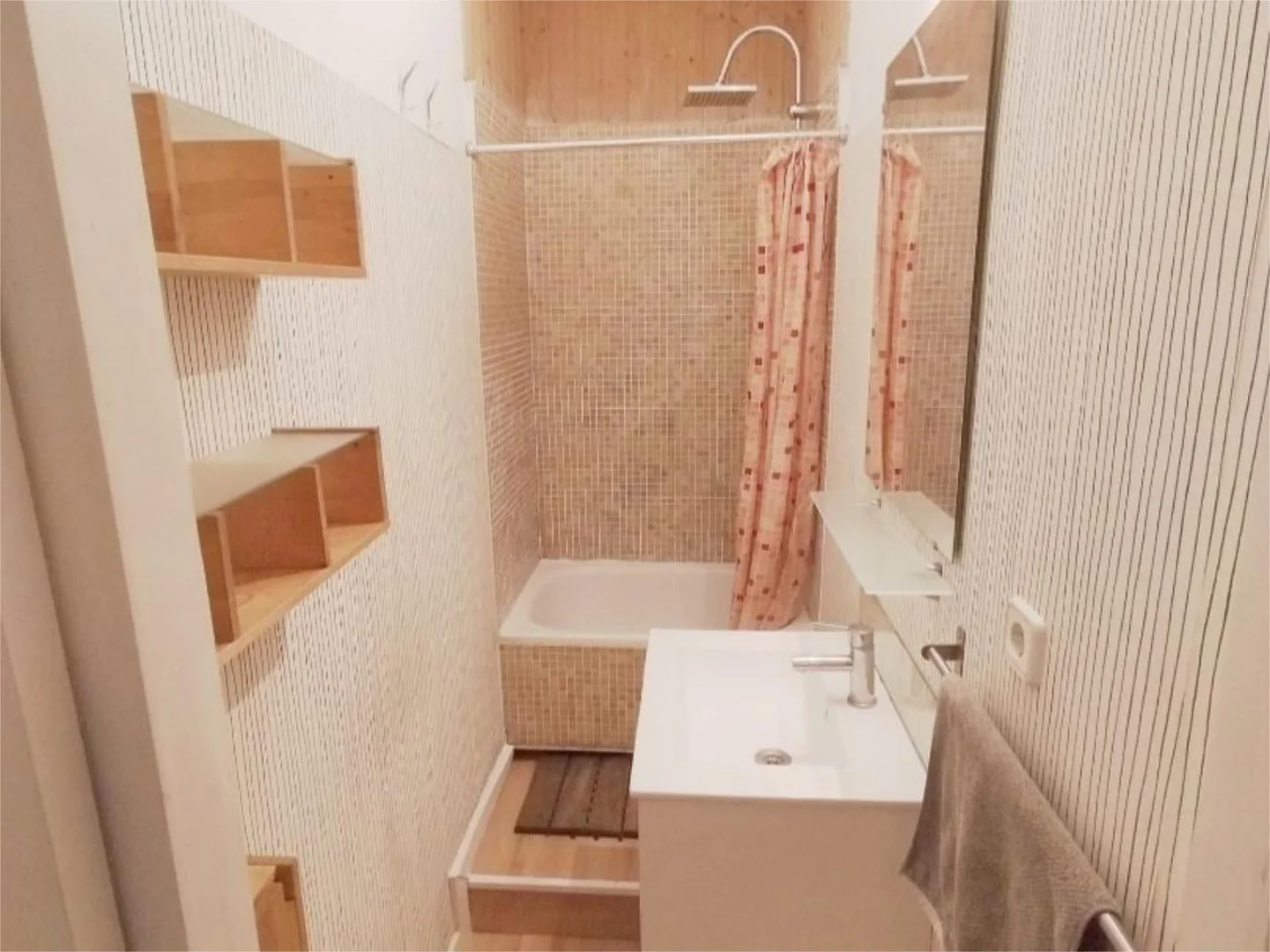 Apartamento en  Carrer Nou de la Rambla 40 - Foto 4