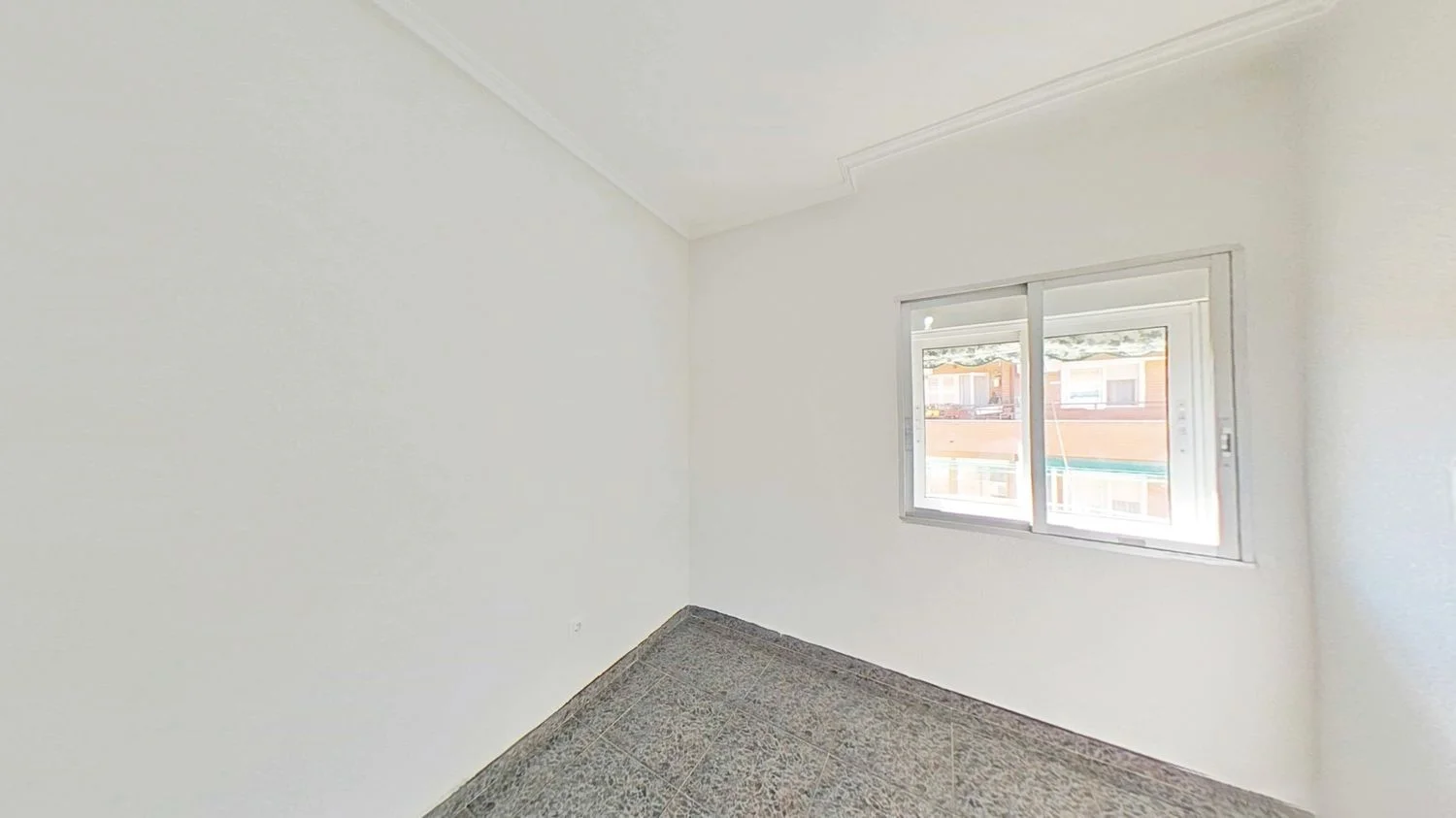 Piso en Barrio Casco Histórico de Barajas - Foto 11