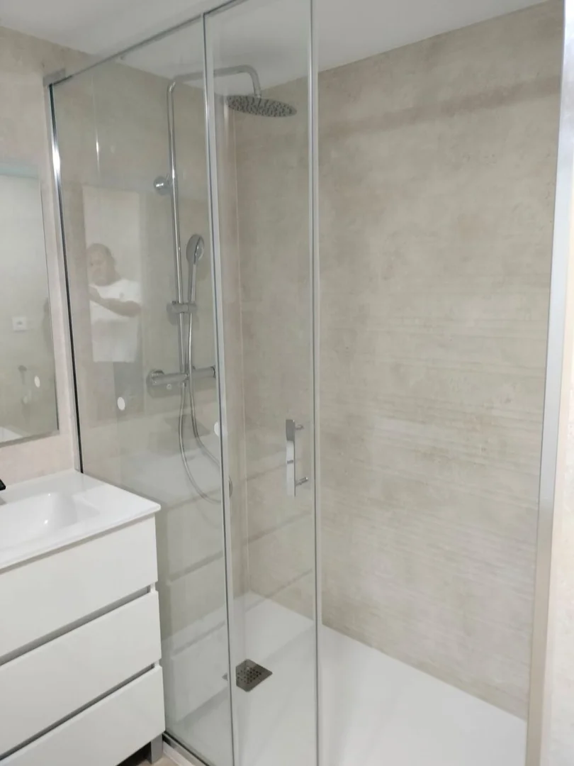 Estudio en calle de la Infanta María Teresa, 7 - Foto 3