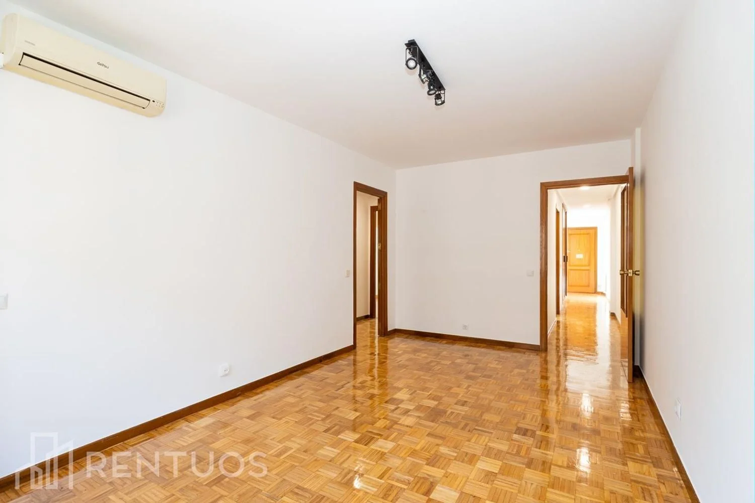 Piso en calle de Téllez - Foto 6