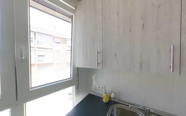 Piso en Calle Sardineta, Tres Olivos - Valverde - Foto 5
