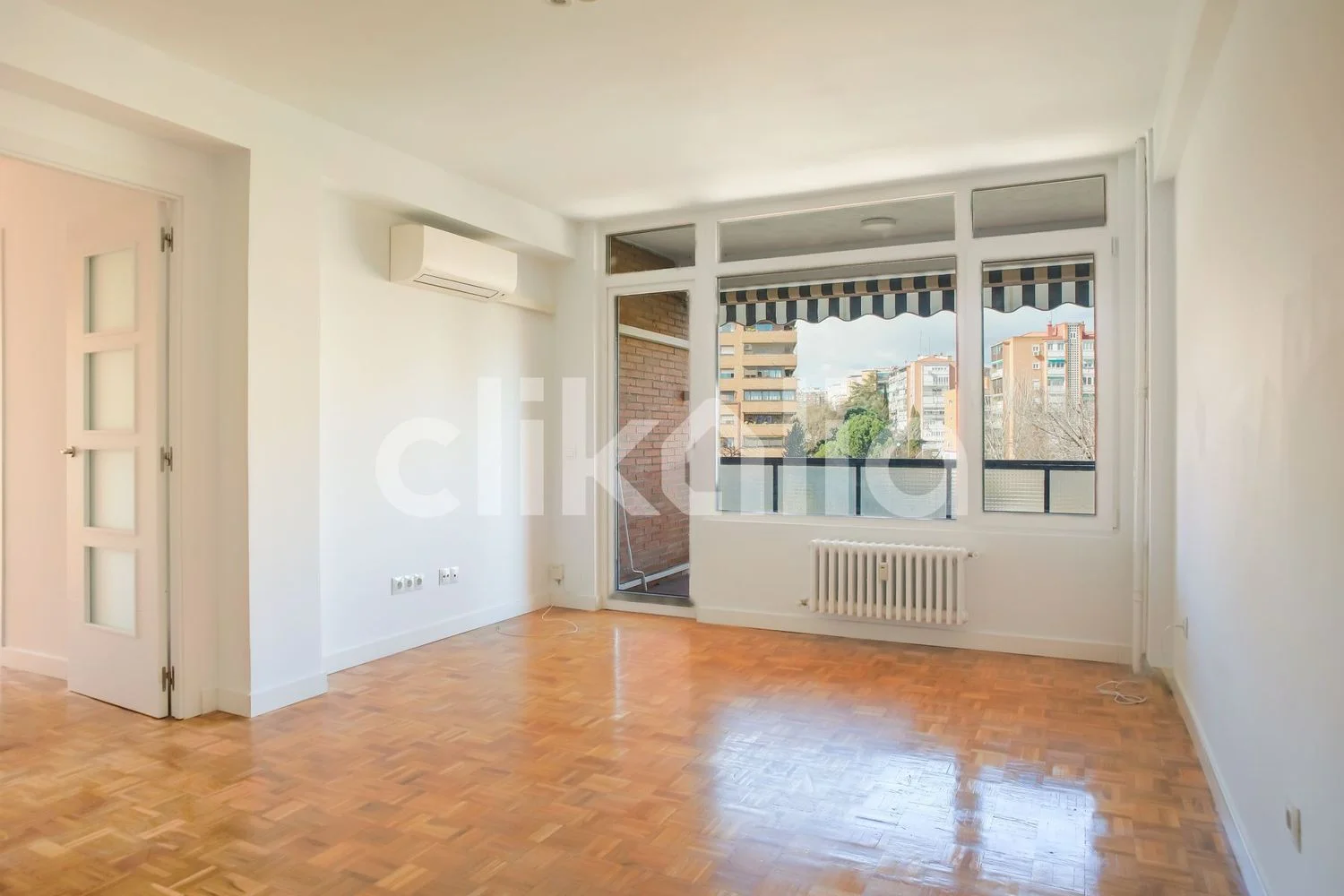 Piso en calle de Víctor de la Serna