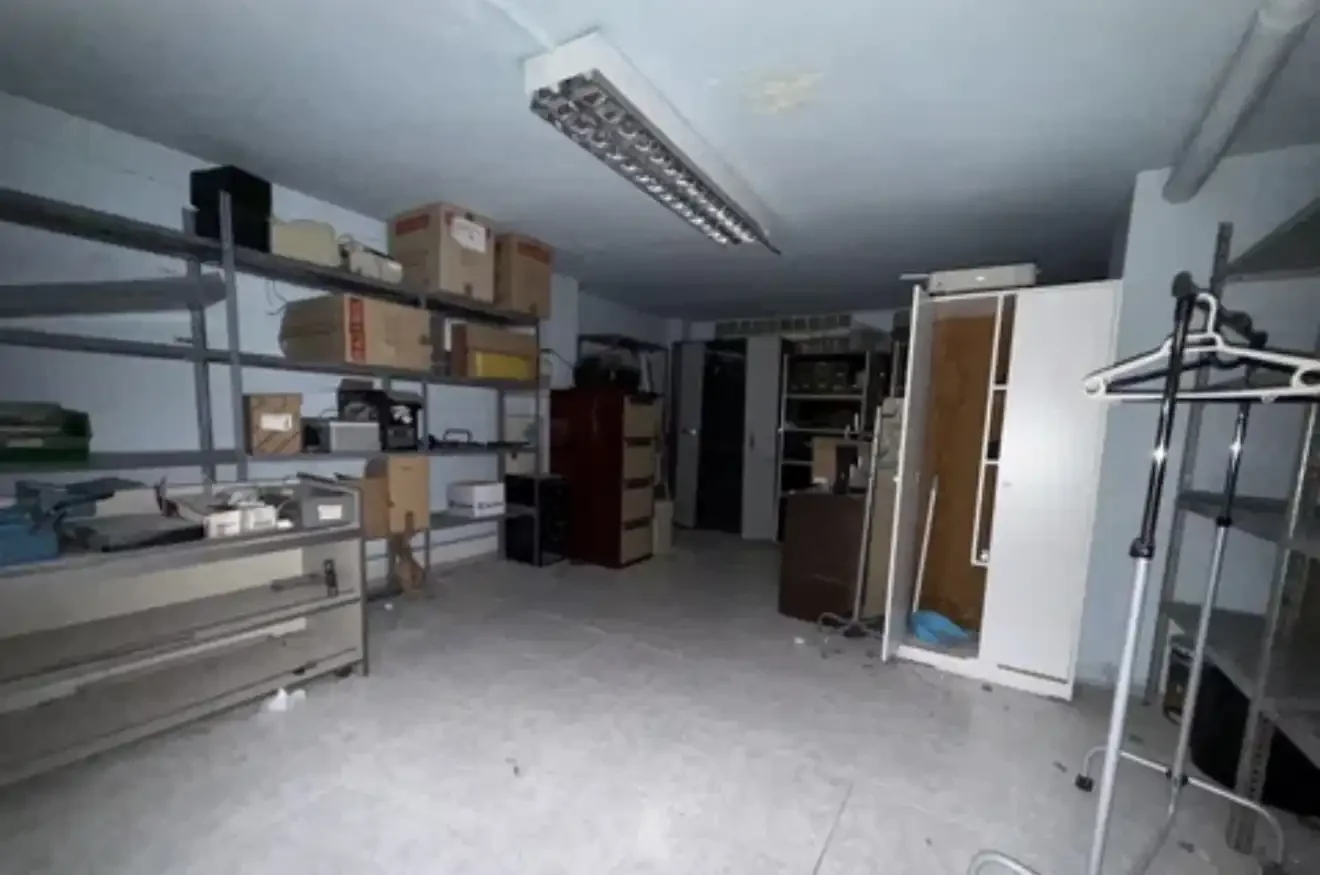 Local comercial en  Carrer del Tenor Masini 83 - Foto 18