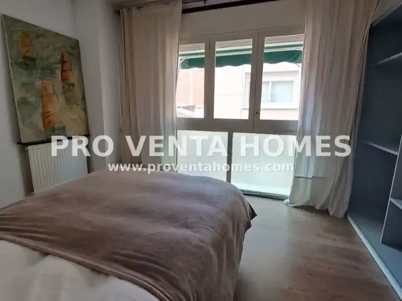 Apartamento en  Carrer de l'Historiador Maians 20 - Foto 8