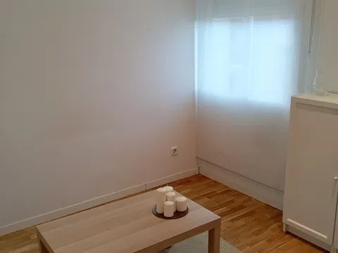 Estudio en calle del Doctor Esquerdo, 160 - Foto 6