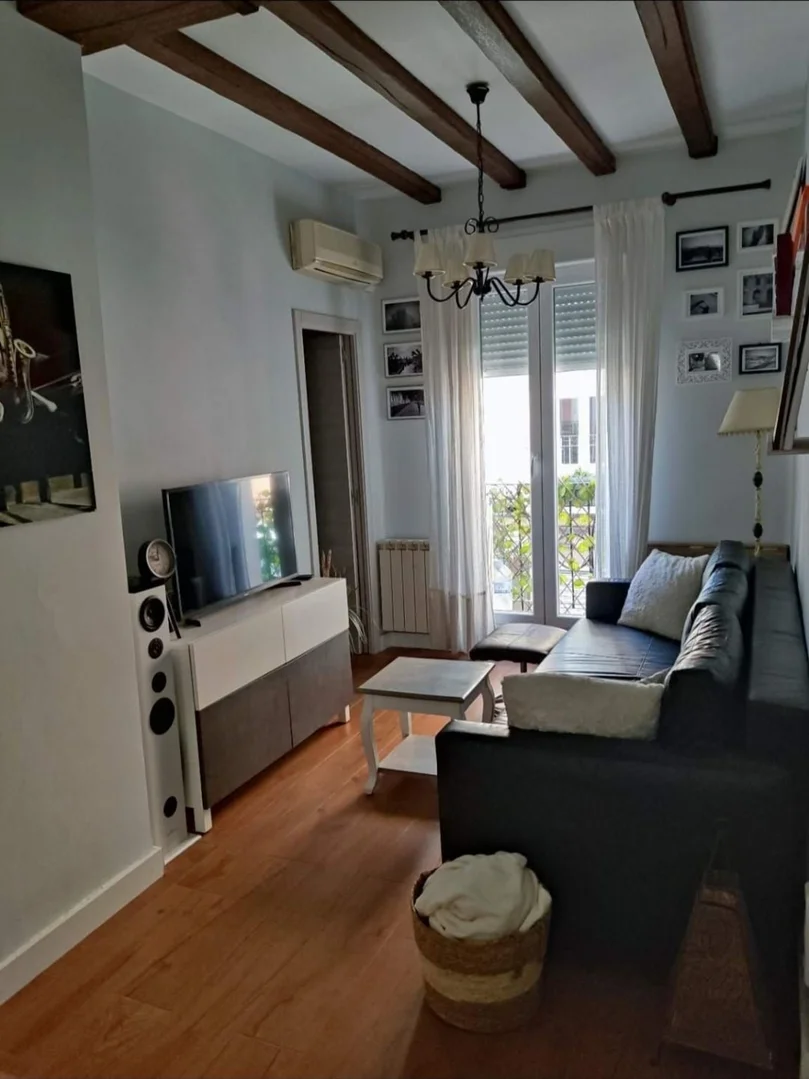 Piso en calle de Doña Berenguela, 19 - Foto 2