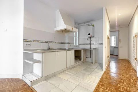 Piso en Barrio Ibiza - Foto 5