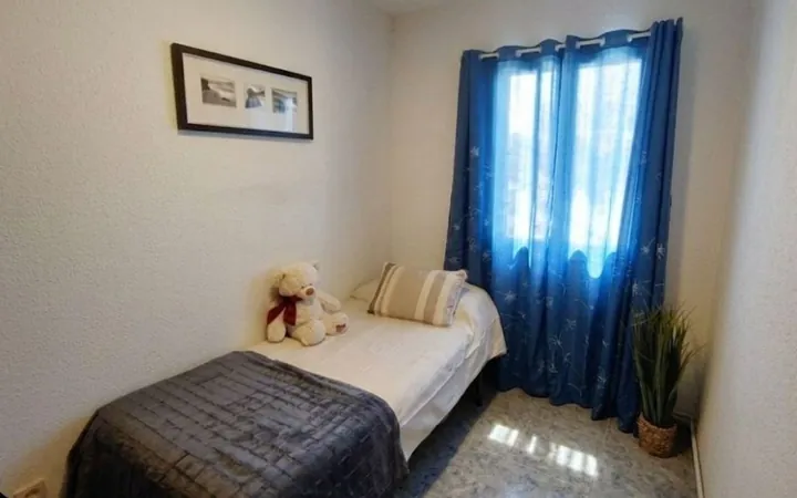 Piso en Calle de Artajona, 27, Valdezarza - Foto 8