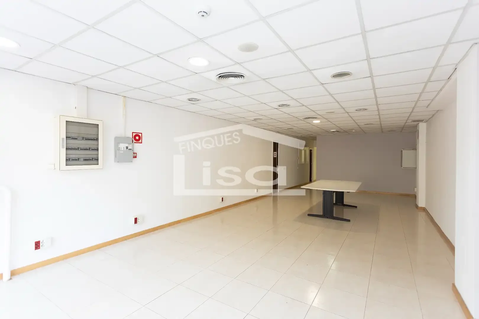 Local comercial en  Carrer de Portugal - Foto 3