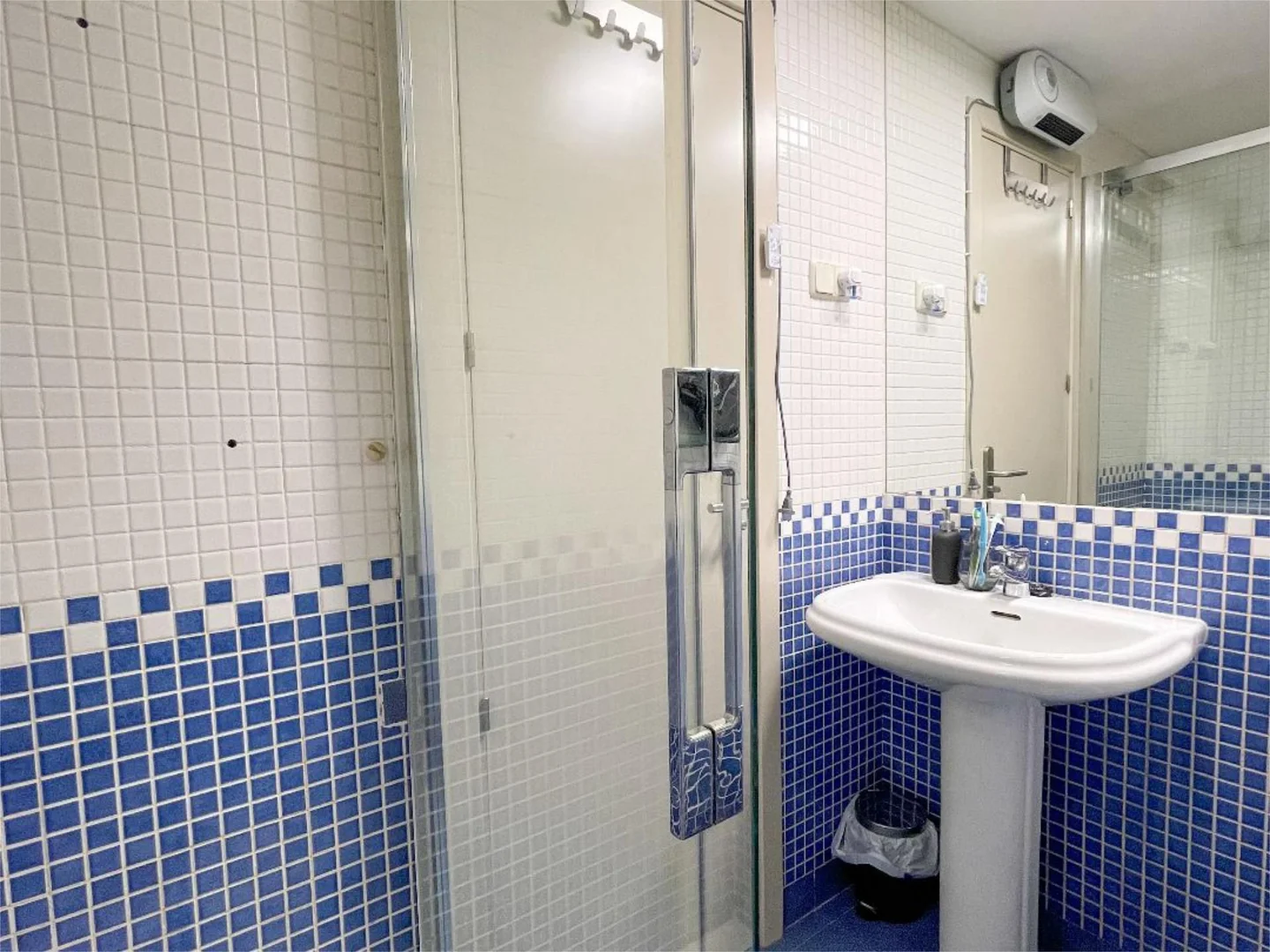 Piso en  Avenida de Manoteras 10 - Foto 10