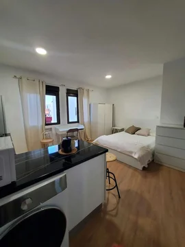 Estudio en calle del Doctor Santero, 2 - Foto 1